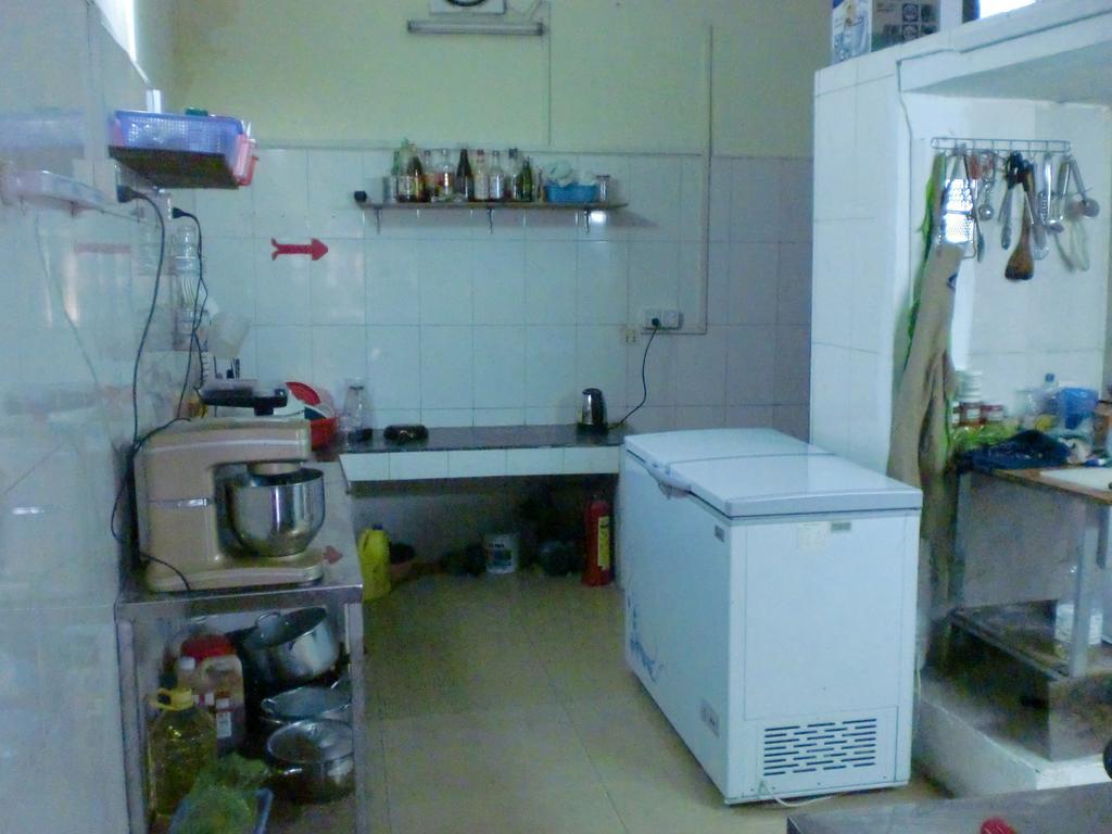 Jun Jun Guesthouse Phnom Penh Luaran gambar