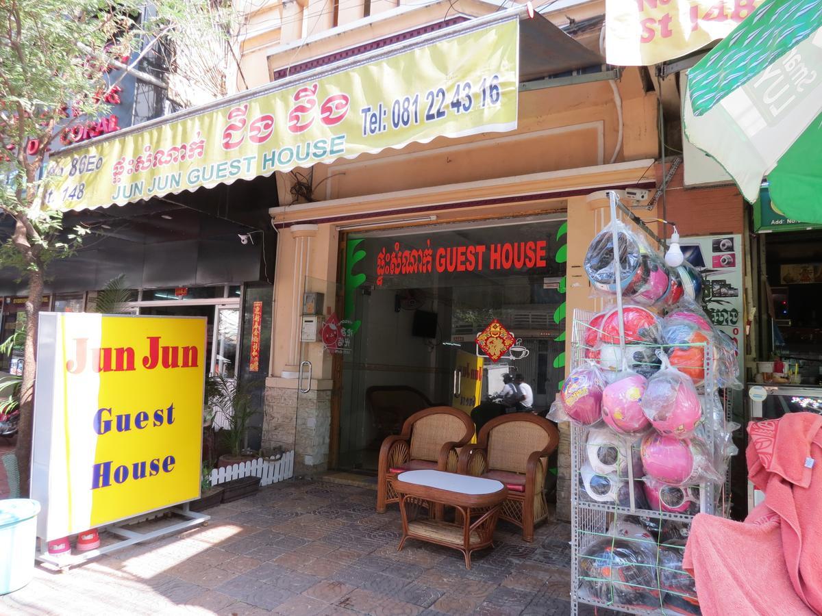 Jun Jun Guesthouse Phnom Penh Luaran gambar